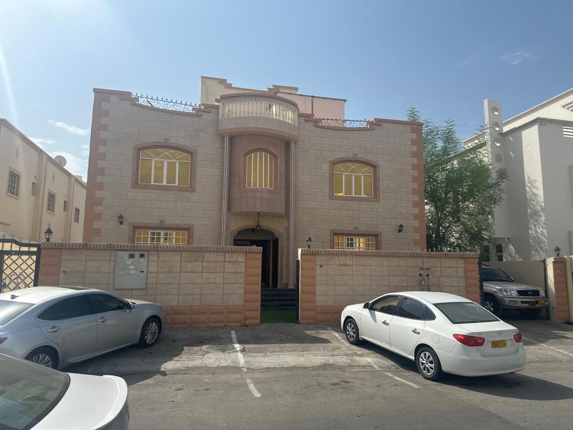 غرف إيجار يومي Daily Rent Rooms Al Khawd Екстер'єр фото
